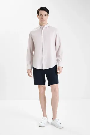 Derek Rose 9870-HARR 001NAV