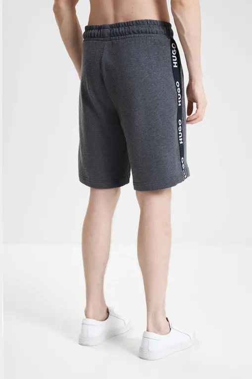 Шорты Hugo Boss 50496996 061