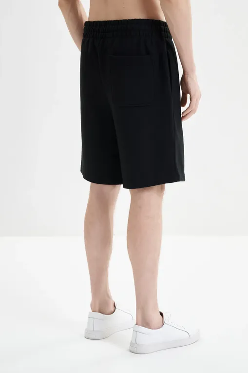 Шорты Hugo Boss 50542413 001