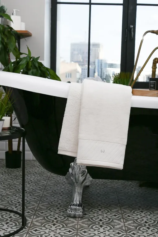 Полотенца LIU JO LB789B 67 AVORIO