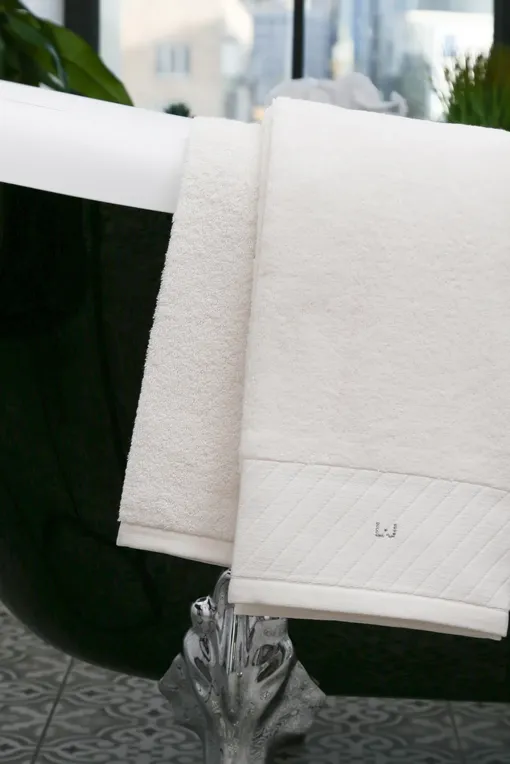 Полотенца LIU JO LB789B 67 AVORIO