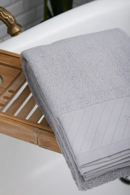 Полотенца LIU JO LB789B 144 PERLA