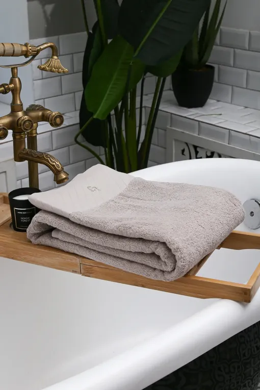 Полотенца LIU JO LB882B 253 TORTORA