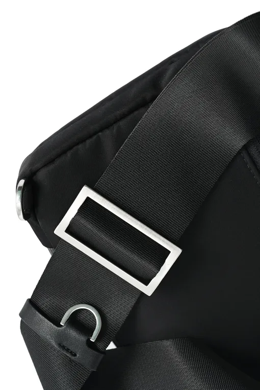 Рюкзаки Guess HMMAXLP3407 BLA