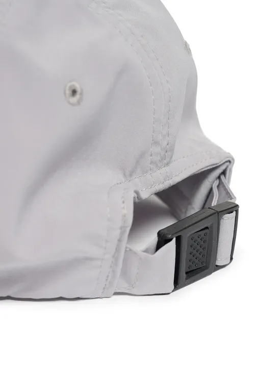 Бейсболки BLUEMINT REX TECH 767 SILVER