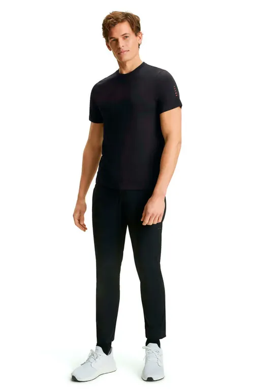 Футболки Falke Ess 38945 3000 black