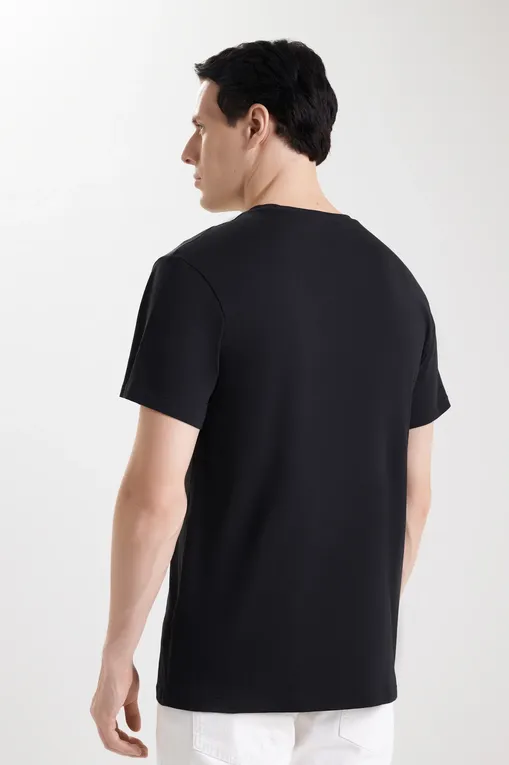 Футболки Iceberg ICE3MTS01 Black