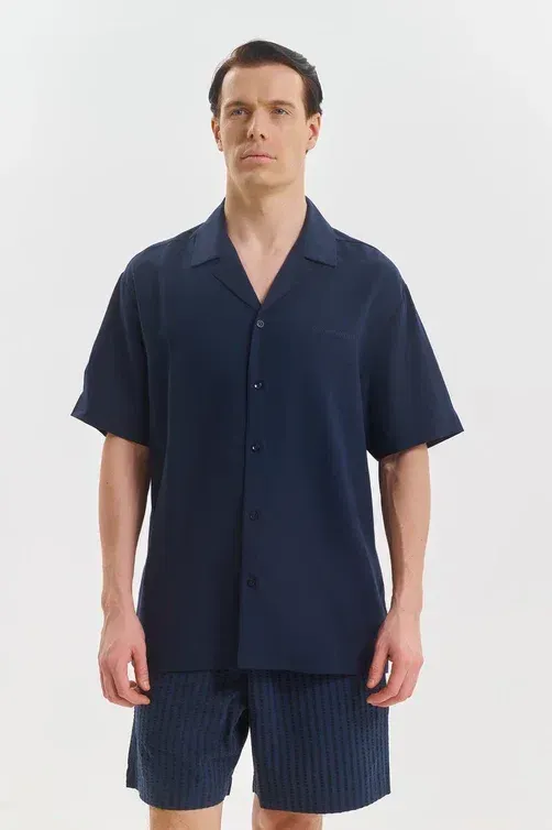 Рубашки Emporio Armani EM000593AF20590 UB102