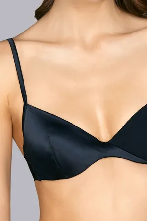 Andres Sarda 3308715 ZWA