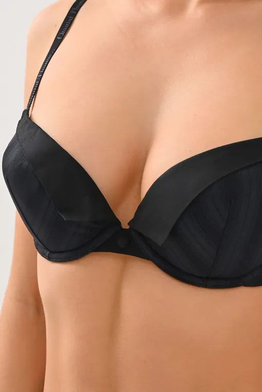 Бюстгальтеры Chantal Thomass T220631 04 Noir