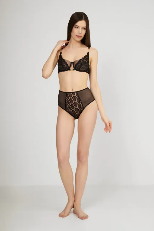 Бюстгальтеры Chantelle C01LMA 011 Black