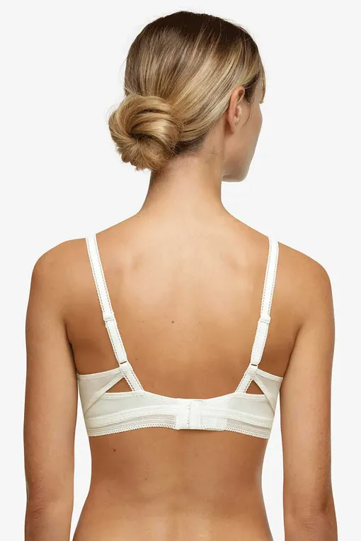 Бюстгальтеры Chantelle C11M70 0LW Milk