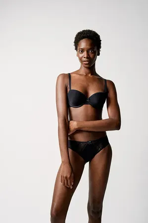 Chantelle C12L60 011 Black