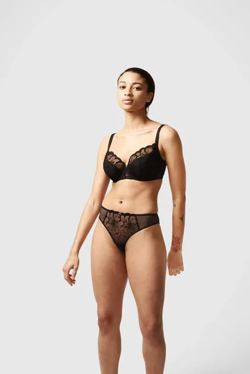 Бюстгальтеры Chantelle C12M10 011 Black
