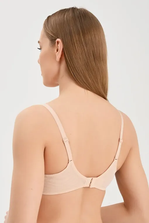 Бюстгальтеры Chantelle C12N10 011 Black