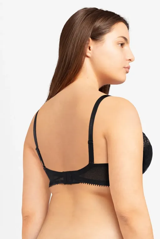 Бюстгальтеры Chantelle C15F70 011 Black