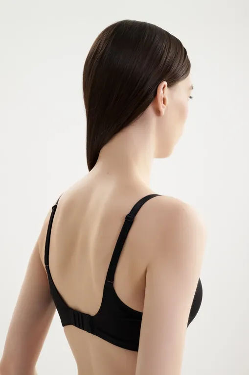 Бюстгальтеры Chantelle C15G80 011 Black