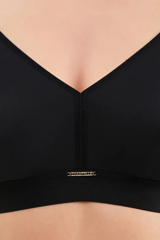 Бюстгальтеры Chantelle C15N20 011 Black