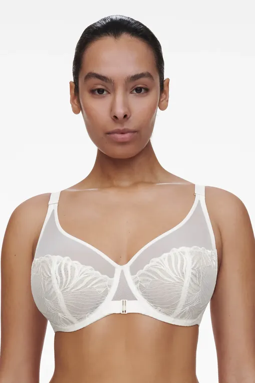 Бюстгальтеры Chantelle C15YMU 0LW Milk