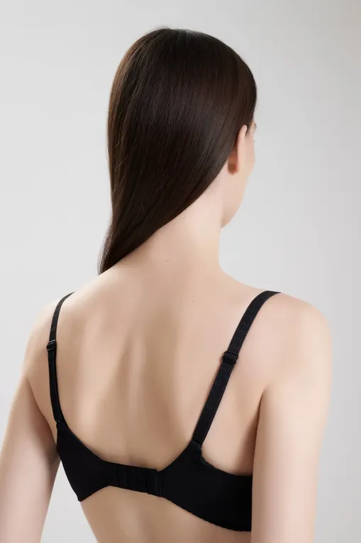 Бюстгальтеры Chantelle C15YN1 011 Black