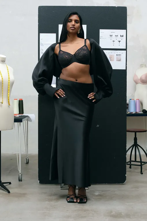 Бюстгальтеры Chantelle C16IMV 011 Black