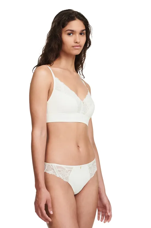 Бюстгальтеры Chantelle C17Q70 0LW Milk