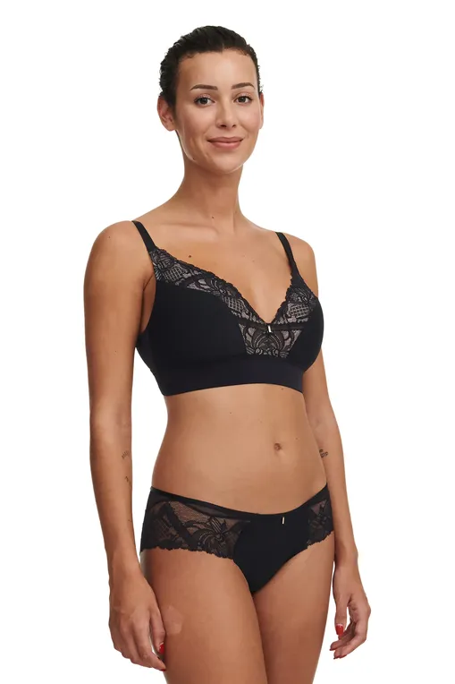 Бюстгальтеры Chantelle C17Q70 011 Black