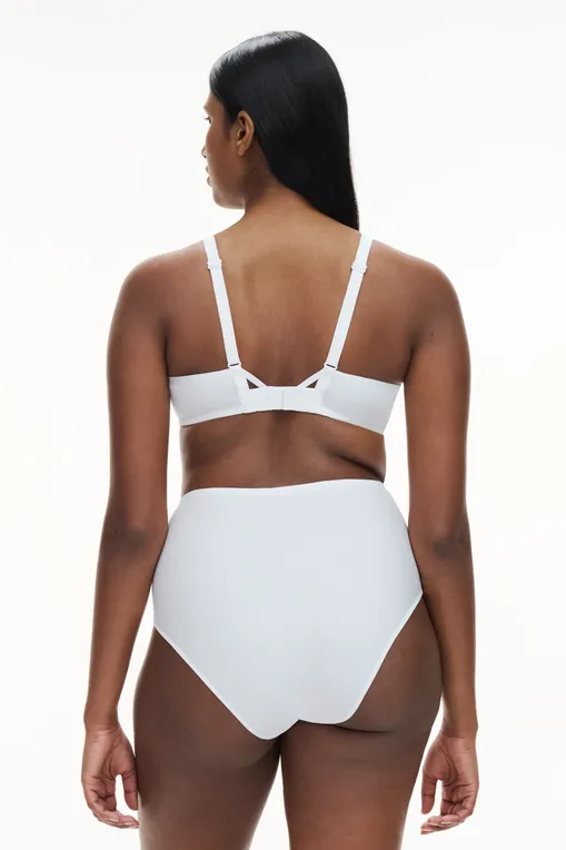 Бюстгальтеры Chantelle C22AMU 010 White