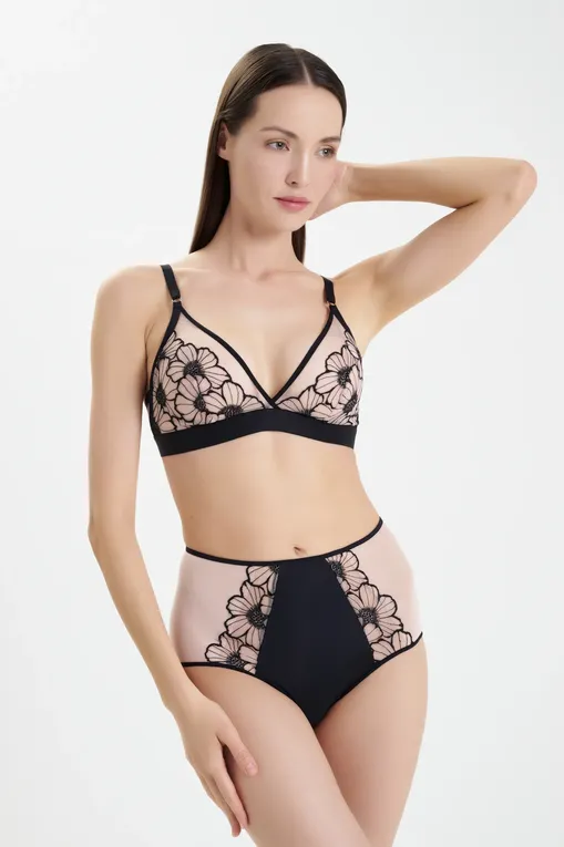 Бюстгальтеры Chantelle C22OPF A38 Black/soft pink