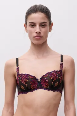 Chantelle C26050 B25 Black Jewels