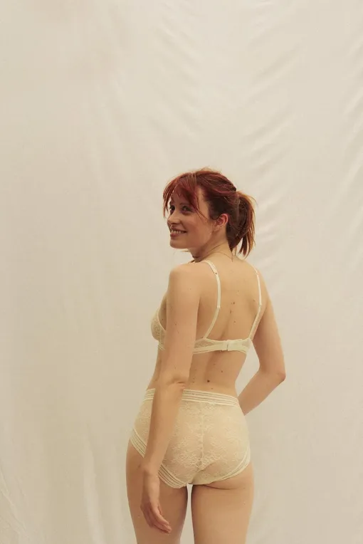 Бюстгальтеры Maison Lejaby 16442 801 LYS