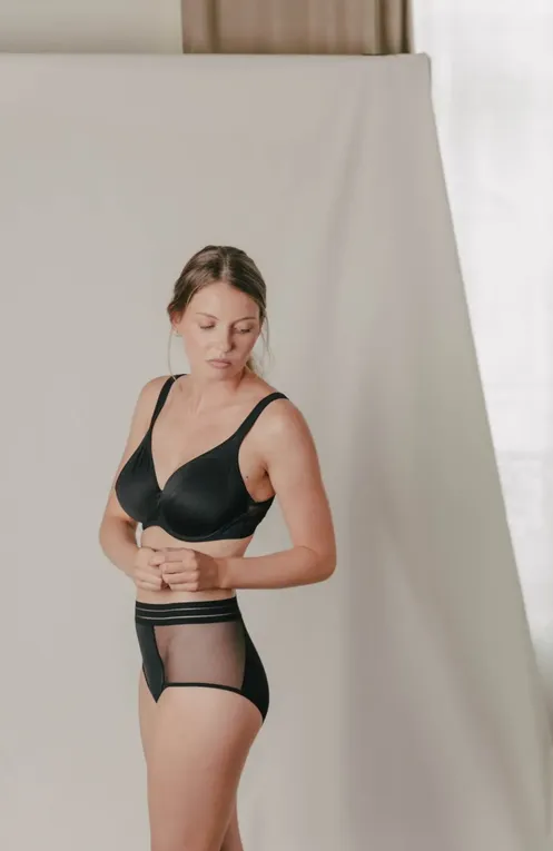 Бюстгальтеры Maison Lejaby G11913 04 NOIR