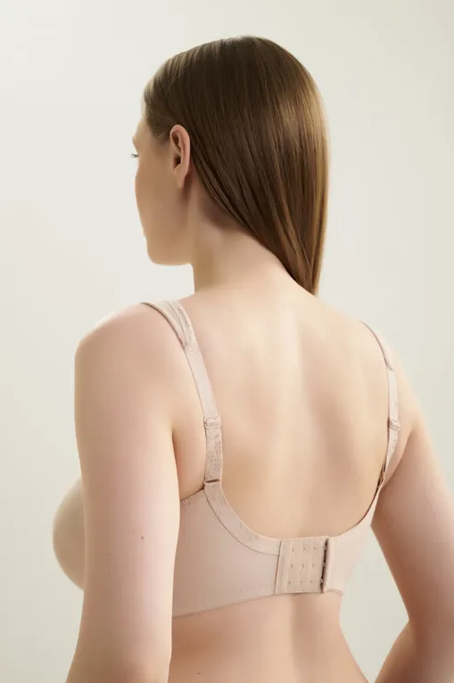 Бюстгальтеры Naturana 5332 895 Light Beige