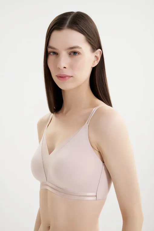 Бюстгальтеры Naturana 5658 895 Light Beige