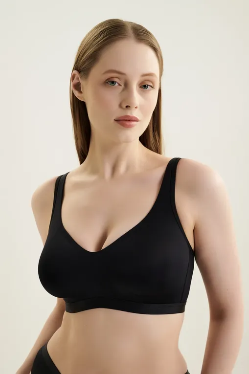 Бюстгальтеры Naturana 5683 400 Schwarz