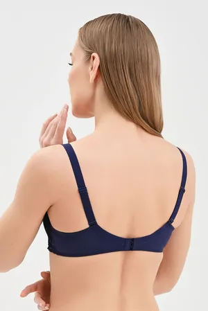 Simone Perele 131343 562 Minuit