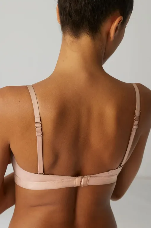 Бюстгальтеры Simone Perele 13V253 739 peau rose