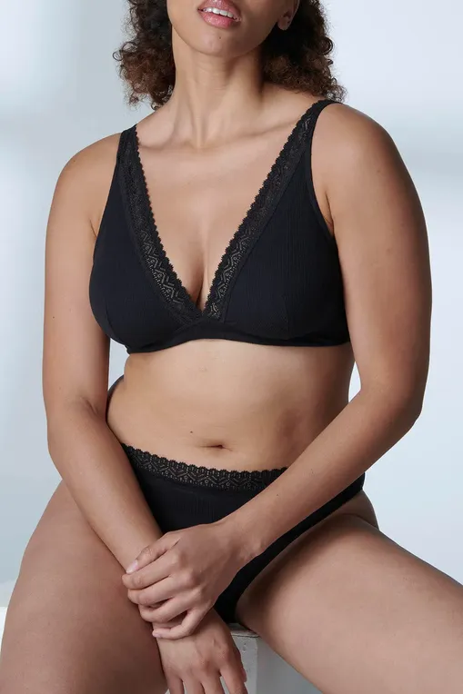 Бюстгальтеры Simone Perele 15Z210 015 noir/tatoo