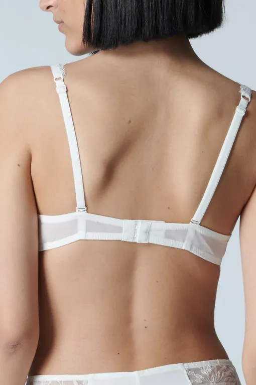 Бюстгальтеры Simone Perele 1A2330 030 naturel (nacre)