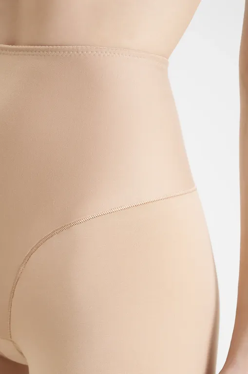 Корректирующее NINA VON C 45220112 635 caramel