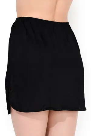 NINA VON C 22271111 200 black