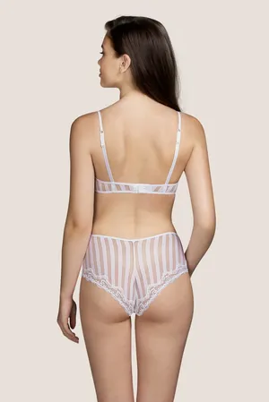 Andres Sarda 3310550 WIT