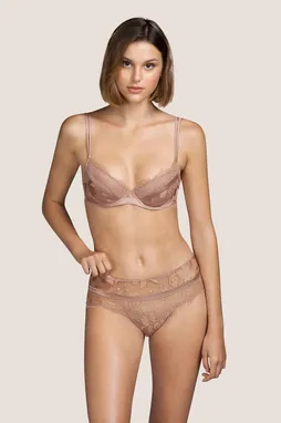 Andres Sarda 3310950 MAK