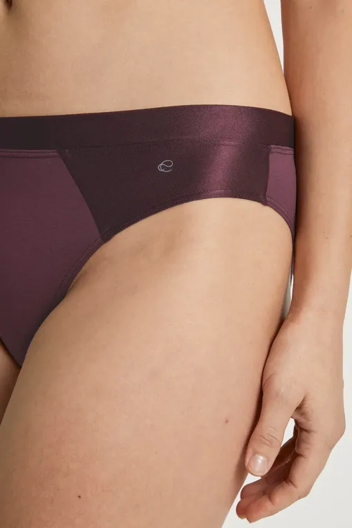 Трусы Calida 22658 209 port royal red