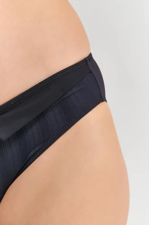 Трусы Chantal Thomass T220663 04 Noir