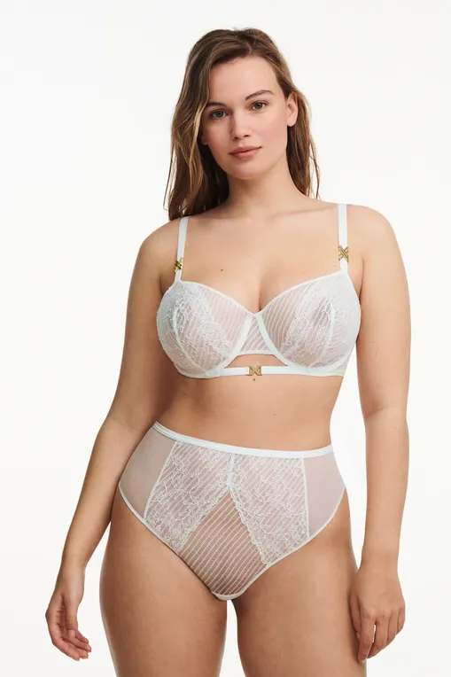 Трусы Chantelle C09F70 0LW Milk