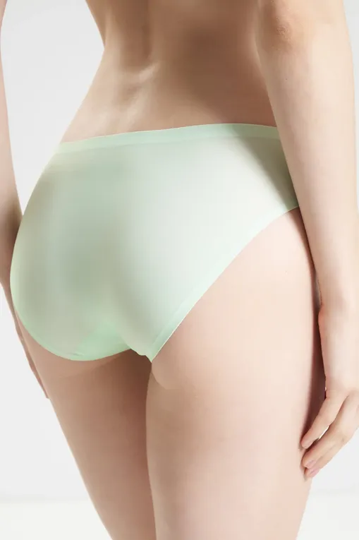 Трусы Chantelle C11D30 B32 Cut out rose