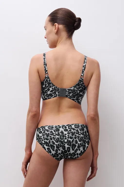 Трусы Chantelle C11D30 B16 Grey leopard
