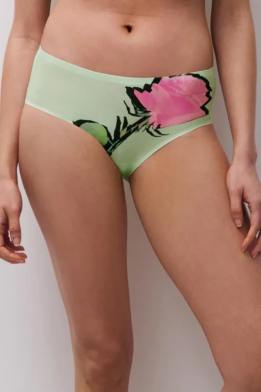 Трусы Chantelle C11D40 B32 Cut out rose