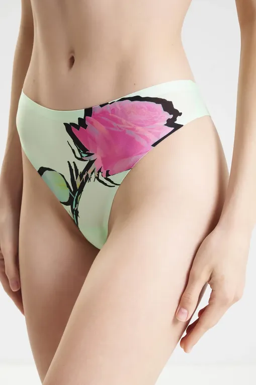 Трусы Chantelle C11D90 B32 Cut out rose